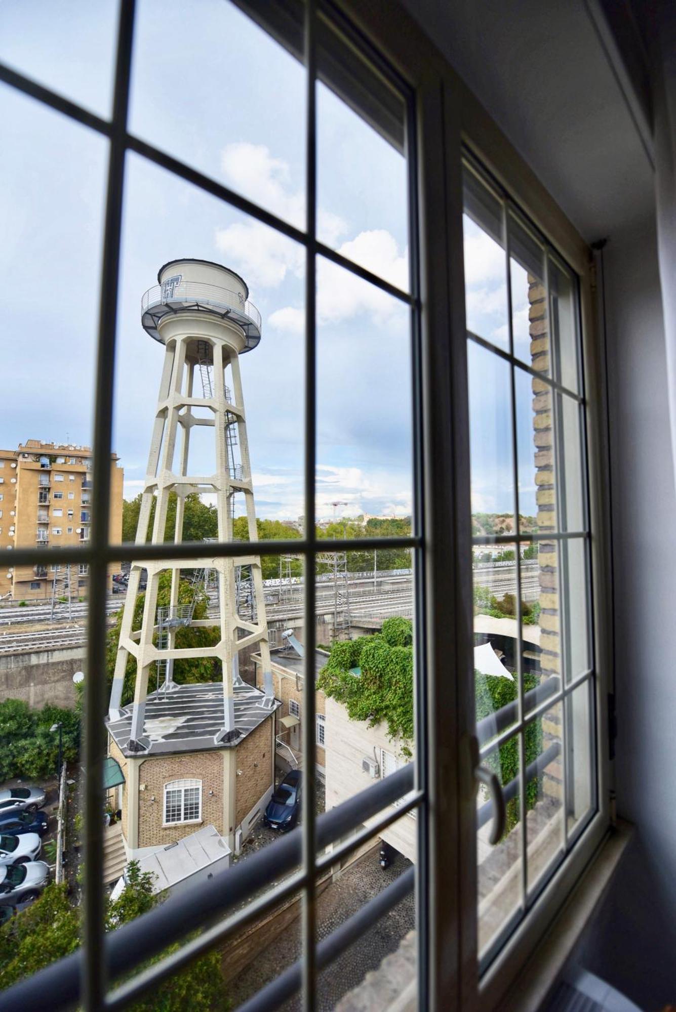 Industrial Loft Trastevere Station โรม ภายนอก รูปภาพ